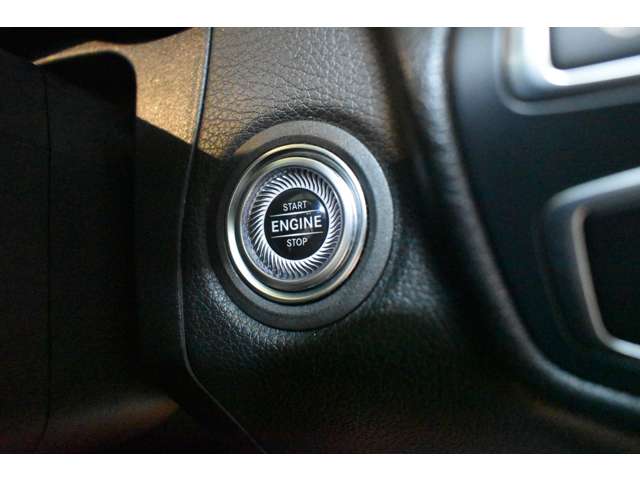 メルセデスベンツ Ｃクラス Ｃ２００ ローレウス エディション （ＢＳＧ搭載モデル） スポーツプラスパッケージ R1年 (関東) 99