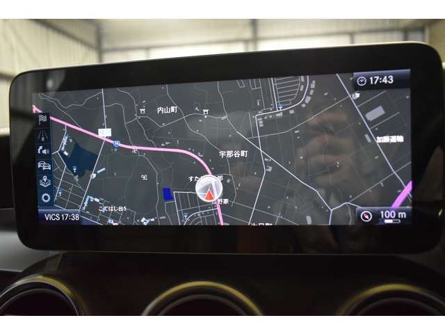 メルセデスベンツ Ｃクラス Ｃ２００ ローレウス エディション （ＢＳＧ搭載モデル） スポーツプラスパッケージ R1年 (関東) 99