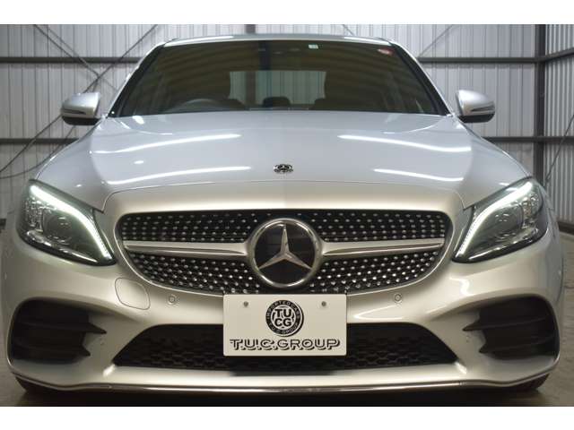 メルセデスベンツ Ｃクラス Ｃ２００ ローレウス エディション （ＢＳＧ搭載モデル） スポーツプラスパッケージ R1年 (関東) 99