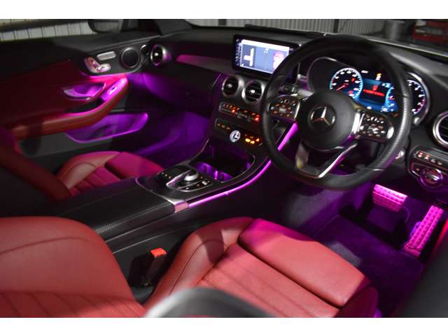 メルセデスベンツ Ｃクラス Ｃ１８０ スポーツ レザーエクスクルーシブパッケージ R1年 (関東) 99