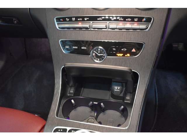 メルセデスベンツ Ｃクラス Ｃ１８０ スポーツ レザーエクスクルーシブパッケージ R1年 (関東) 99