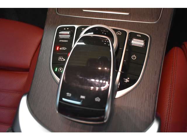 メルセデスベンツ Ｃクラス Ｃ１８０ スポーツ レザーエクスクルーシブパッケージ R1年 (関東) 99