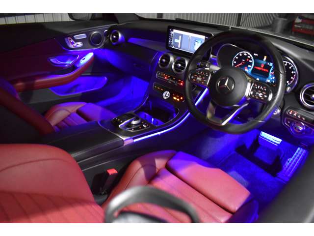 メルセデスベンツ Ｃクラス Ｃ１８０ スポーツ レザーエクスクルーシブパッケージ R1年 (関東) 99