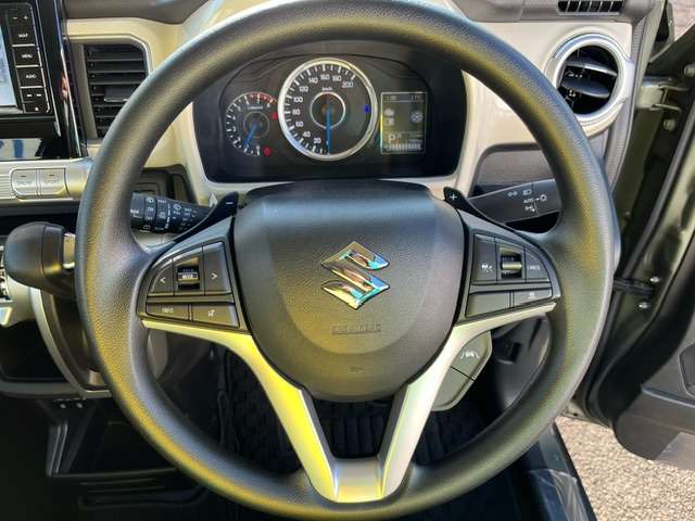 スズキ クロスビー １．０ ハイブリッド ＭＶ ４ＷＤ R5年 (北海道) 99