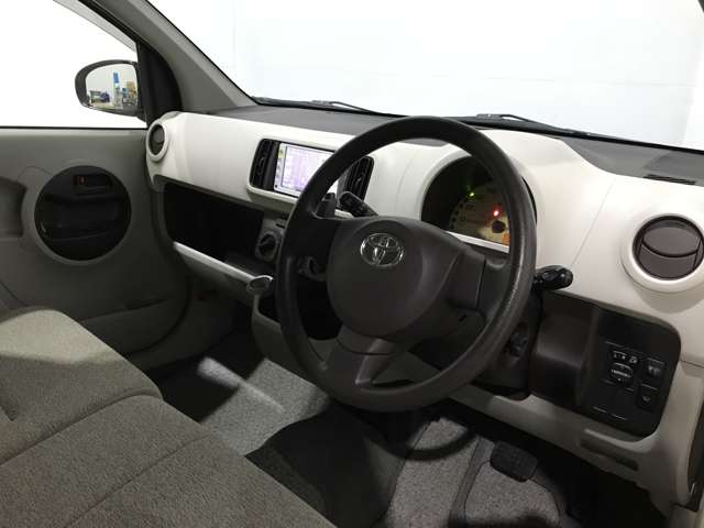 トヨタ パッソ １．０ Ｘ ユルリ ４ＷＤ H23年 (北海道) 99