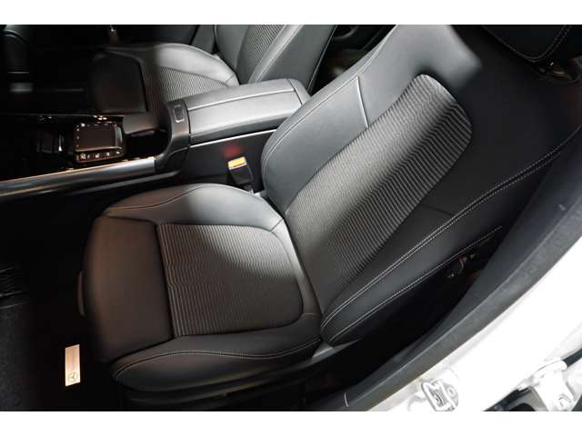 メルセデスベンツ ＧＬＡクラス ＧＬＡ２００ Ｄ ４マチック ディーゼルターボ ４ＷＤ R2年 (北海道) 99