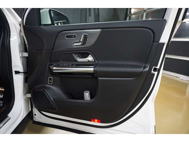 メルセデスベンツ ＧＬＡクラス ＧＬＡ２００ Ｄ ４マチック ディーゼルターボ ４ＷＤ R2年 (北海道) 99