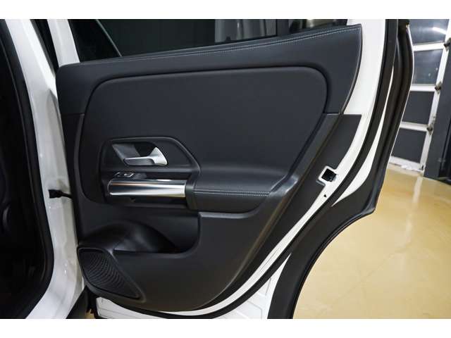 メルセデスベンツ ＧＬＡクラス ＧＬＡ２００ Ｄ ４マチック ディーゼルターボ ４ＷＤ R2年 (北海道) 99