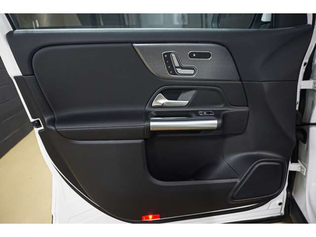 メルセデスベンツ ＧＬＡクラス ＧＬＡ２００ Ｄ ４マチック ディーゼルターボ ４ＷＤ R2年 (北海道) 99