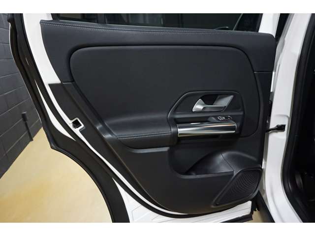 メルセデスベンツ ＧＬＡクラス ＧＬＡ２００ Ｄ ４マチック ディーゼルターボ ４ＷＤ R2年 (北海道) 99