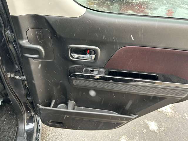 スズキ ワゴンＲ ６６０ スティングレー ハイブリッド Ｘ ４ＷＤ H30年 (北海道) 99