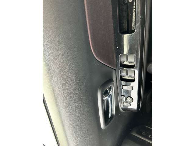 スズキ ワゴンＲ ６６０ スティングレー ハイブリッド Ｘ ４ＷＤ H30年 (北海道) 99