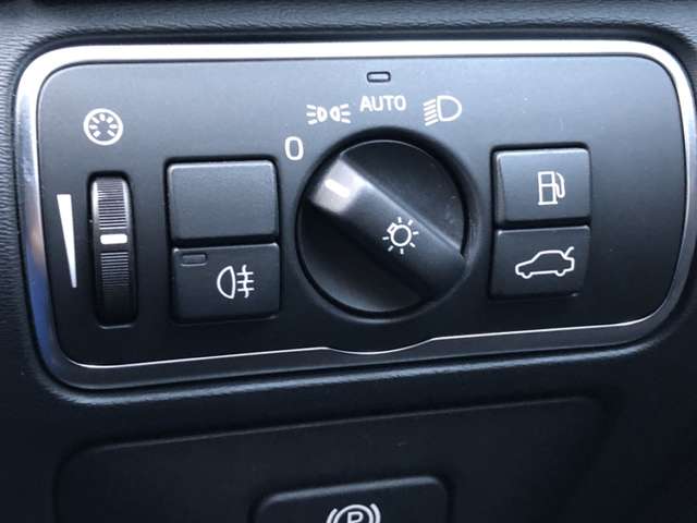 ボルボ Ｖ６０ Ｄ４ ＳＥ ディーゼルターボ H28年 (東北) 99