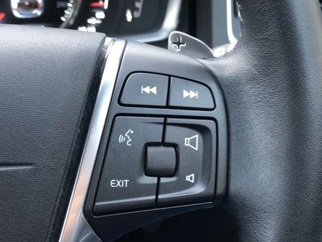 ボルボ Ｖ６０ Ｄ４ ＳＥ ディーゼルターボ H28年 (東北) 99