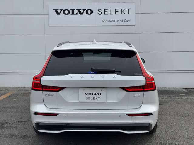 ボルボ Ｖ６０ リチャージ アルティメット Ｔ６ ＡＷＤ プラグイン ハイブリッド ４ＷＤ R6年 (東北) 99