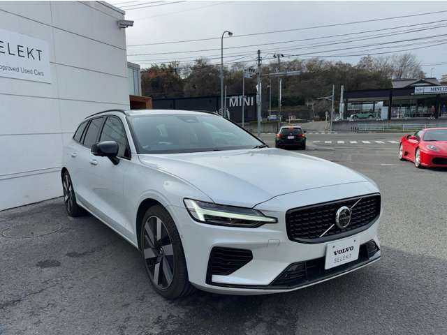 ボルボ Ｖ６０ リチャージ アルティメット Ｔ６ ＡＷＤ プラグイン ハイブリッド ４ＷＤ R6年 (東北) 99