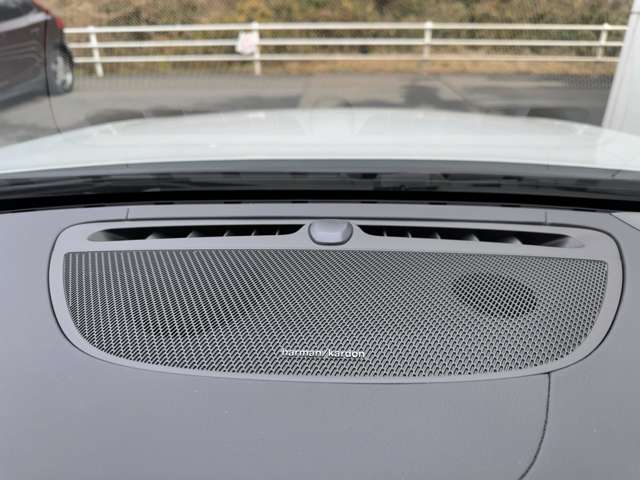 ボルボ Ｖ６０ リチャージ アルティメット Ｔ６ ＡＷＤ プラグイン ハイブリッド ４ＷＤ R6年 (東北) 99