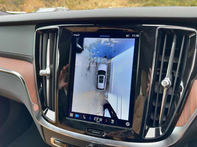 ボルボ Ｖ６０ リチャージ アルティメット Ｔ６ ＡＷＤ プラグイン ハイブリッド ４ＷＤ R6年 (東北) 99