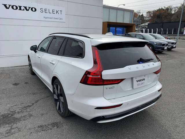 ボルボ Ｖ６０ リチャージ アルティメット Ｔ６ ＡＷＤ プラグイン ハイブリッド ４ＷＤ R6年 (東北) 99