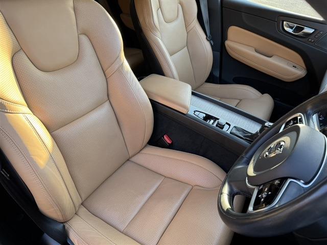 ボルボ ＸＣ６０ Ｔ５ ＡＷＤ インスクリプション ４ＷＤ R2年 (東北) 99
