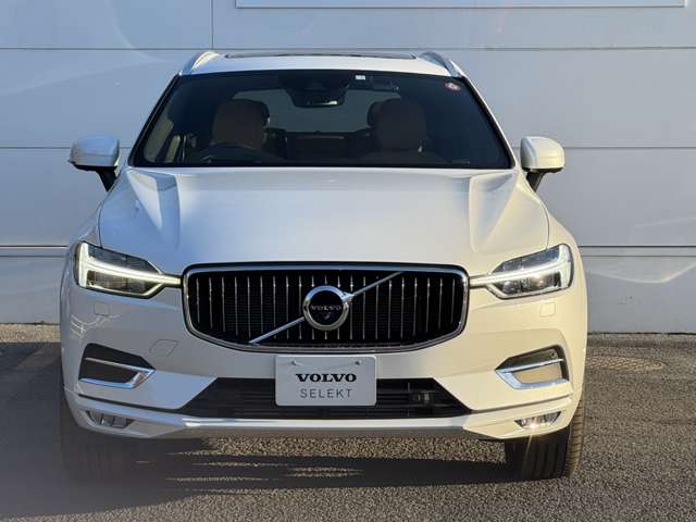 ボルボ ＸＣ６０ Ｔ５ ＡＷＤ インスクリプション ４ＷＤ R2年 (東北) 99