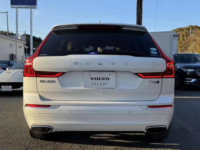 ボルボ ＸＣ６０ Ｔ５ ＡＷＤ インスクリプション ４ＷＤ R2年 (東北) 99