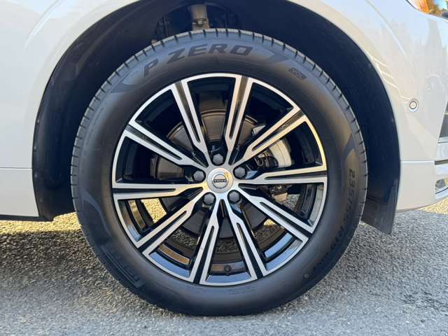 ボルボ ＸＣ６０ Ｔ５ ＡＷＤ インスクリプション ４ＷＤ R2年 (東北) 99