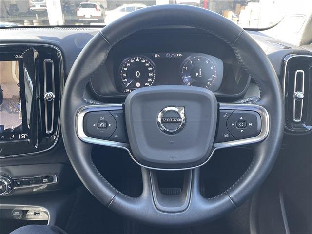 ボルボ ＸＣ４０ Ｔ４ ＡＷＤ インスクリプション ４ＷＤ R2年 (東北) 99