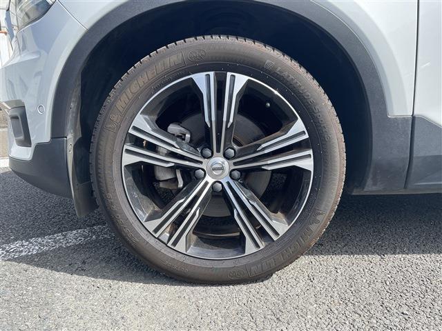 ボルボ ＸＣ４０ Ｔ４ ＡＷＤ インスクリプション ４ＷＤ R2年 (東北) 99