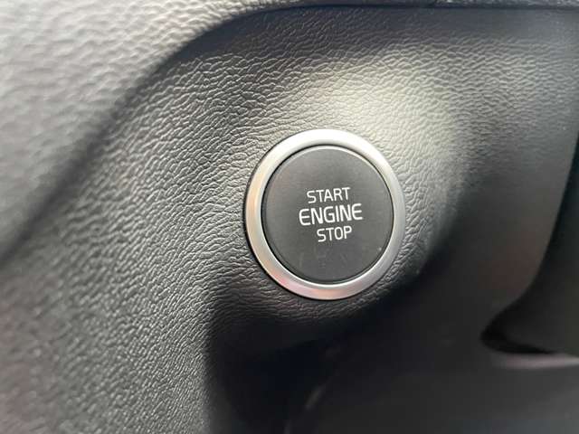 ボルボ ＸＣ４０ Ｔ４ ＡＷＤ インスクリプション ４ＷＤ R2年 (東北) 99