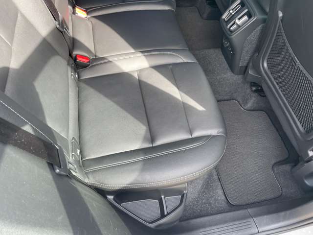 ボルボ ＸＣ４０ Ｔ４ ＡＷＤ インスクリプション ４ＷＤ R2年 (東北) 99