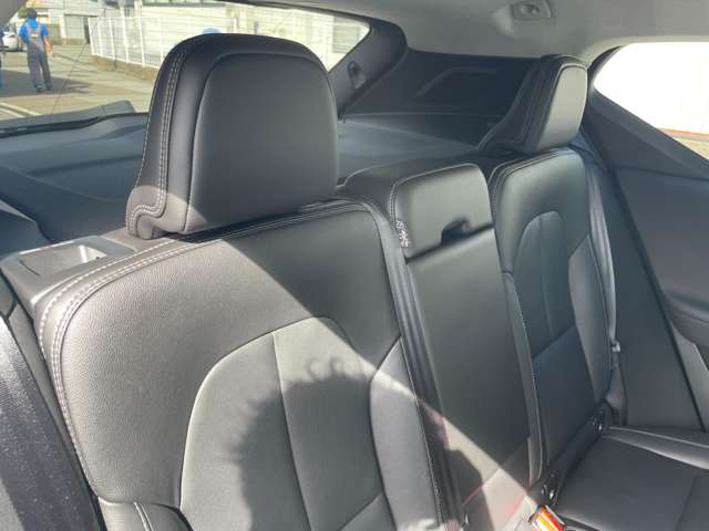 ボルボ ＸＣ４０ Ｔ４ ＡＷＤ インスクリプション ４ＷＤ R2年 (東北) 99