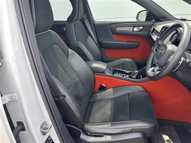 ボルボ ＸＣ４０ Ｔ４ ＡＷＤ Ｒデザイン ４ＷＤ R1年 (東北) 99