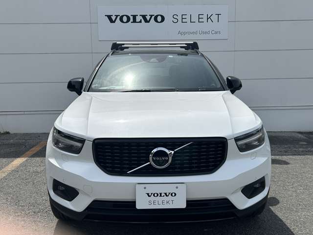 ボルボ ＸＣ４０ Ｔ４ ＡＷＤ Ｒデザイン ４ＷＤ R1年 (東北) 99