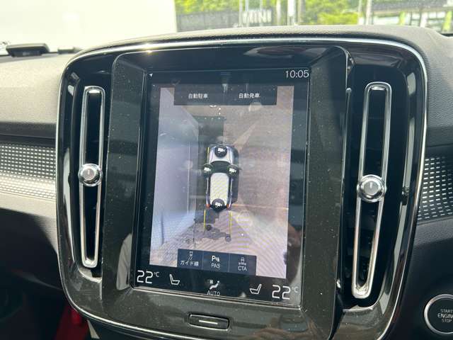 ボルボ ＸＣ４０ Ｔ４ ＡＷＤ Ｒデザイン ４ＷＤ R1年 (東北) 99