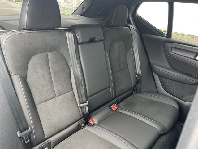 ボルボ ＸＣ４０リチャージ アルティメット シングルモーター R5年 (東北) 99