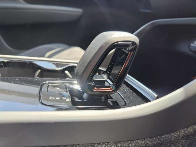 ボルボ ＸＣ４０リチャージ アルティメット シングルモーター R5年 (東北) 99