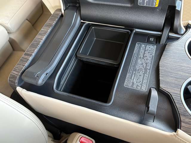 トヨタ ランドクルーザー ３．５ ＺＸ ４ＷＤ R5年 (東北) 99