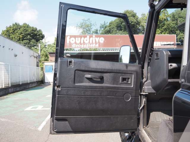 ランドローバー ディフェンダー ９０ R3年 (関東) 99