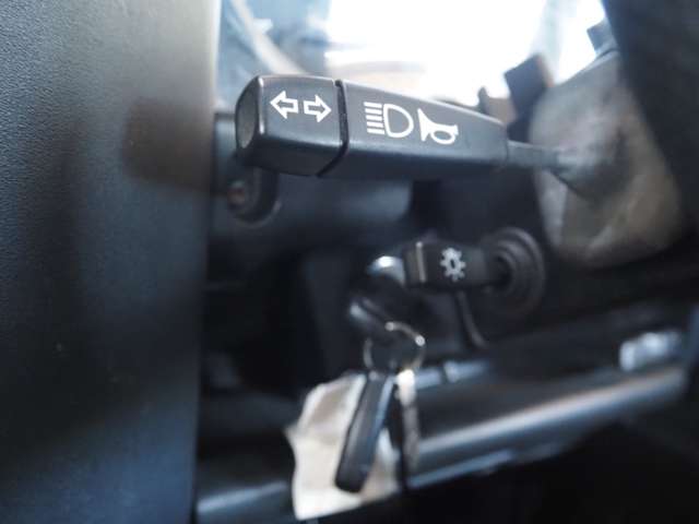 ランドローバー ディフェンダー ９０ R3年 (関東) 99