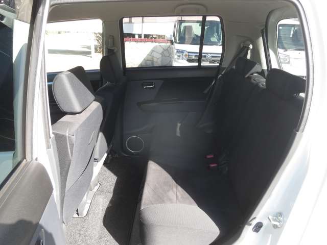 スズキ ワゴンＲ ６６０ スティングレー リミテッドＩＩ H24年 (関東) 99