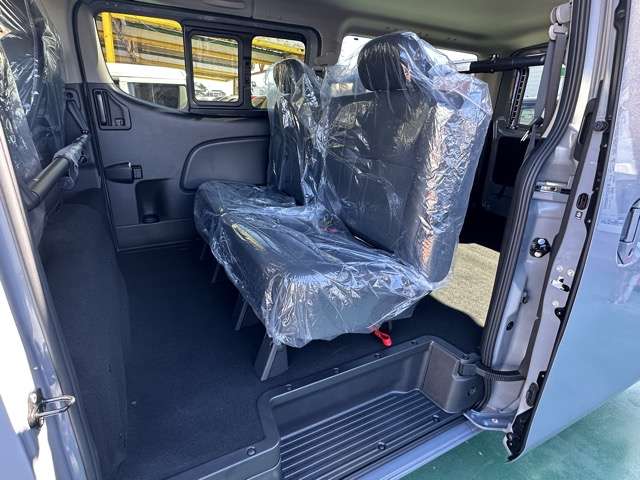 日産 キャラバンバン ２．４ グランド プレミアムＧＸ プロスタイル ロングボディ ディーゼルターボ ４ＷＤ R6年 (東海) 99