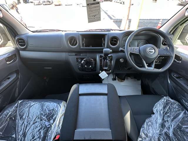 日産 キャラバンバン ２．４ グランド プレミアムＧＸ プロスタイル ロングボディ ディーゼルターボ ４ＷＤ R6年 (東海) 99