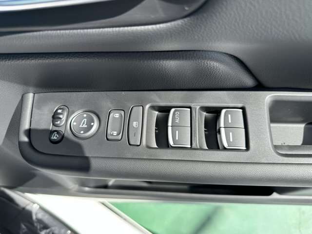 ホンダ ステップワゴン　ハイブリッド ２．０ Ｅ：ＨＥＶ スパーダ R6年 (東海) 99