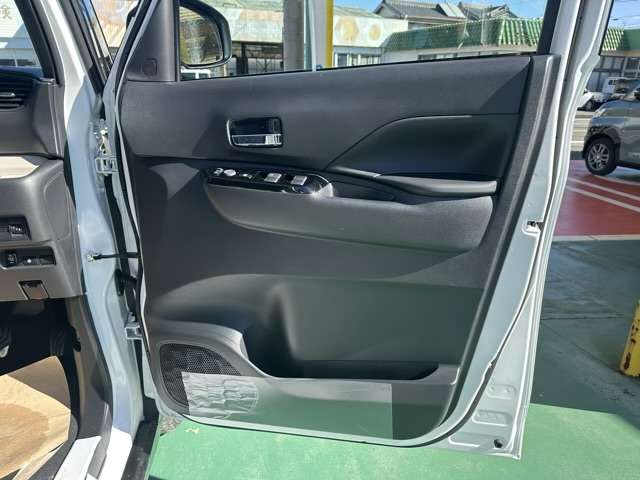 三菱 デリカ　ミニ ６６０ Ｔ プレミアム ４ＷＤ R6年 (東海) 99