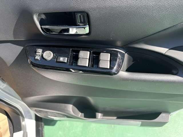 三菱 デリカ　ミニ ６６０ Ｔ プレミアム ４ＷＤ R6年 (東海) 99