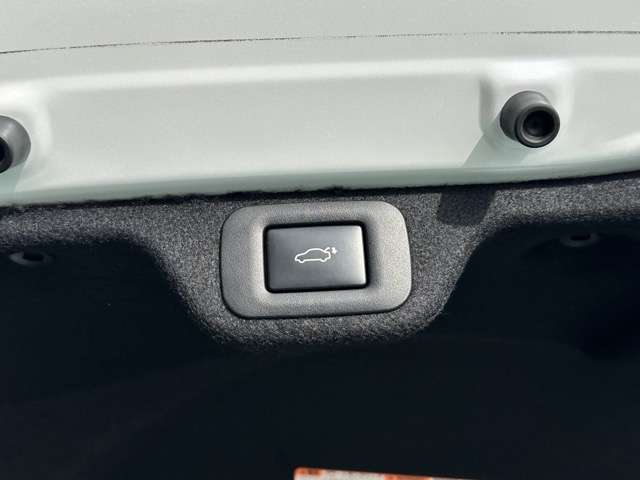 トヨタ クラウン　クロスオーバー　ハイブリッド ２．５ Ｇ アドバンスト Ｅ－ＦＯＵＲ ４ＷＤ R4年 (東海) 99