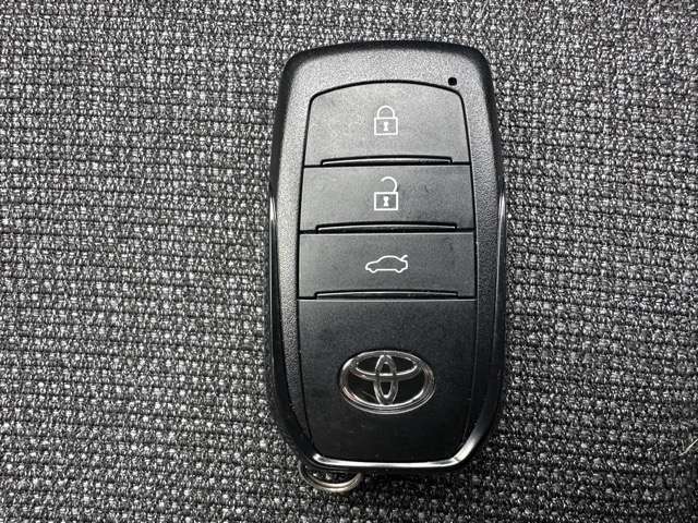 トヨタ クラウン　クロスオーバー　ハイブリッド ２．５ Ｇ アドバンスト Ｅ－ＦＯＵＲ ４ＷＤ R4年 (東海) 99