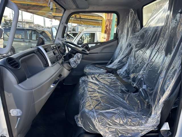 三菱フソウ キャンター ３．０ 強化ダンプ 全低床 ディーゼルターボ R6年 (東海) 99