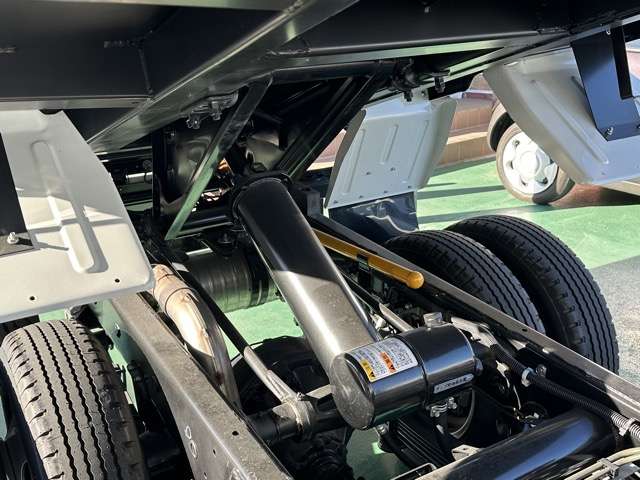 三菱フソウ キャンター ３．０ 強化ダンプ 全低床 ディーゼルターボ R6年 (東海) 99